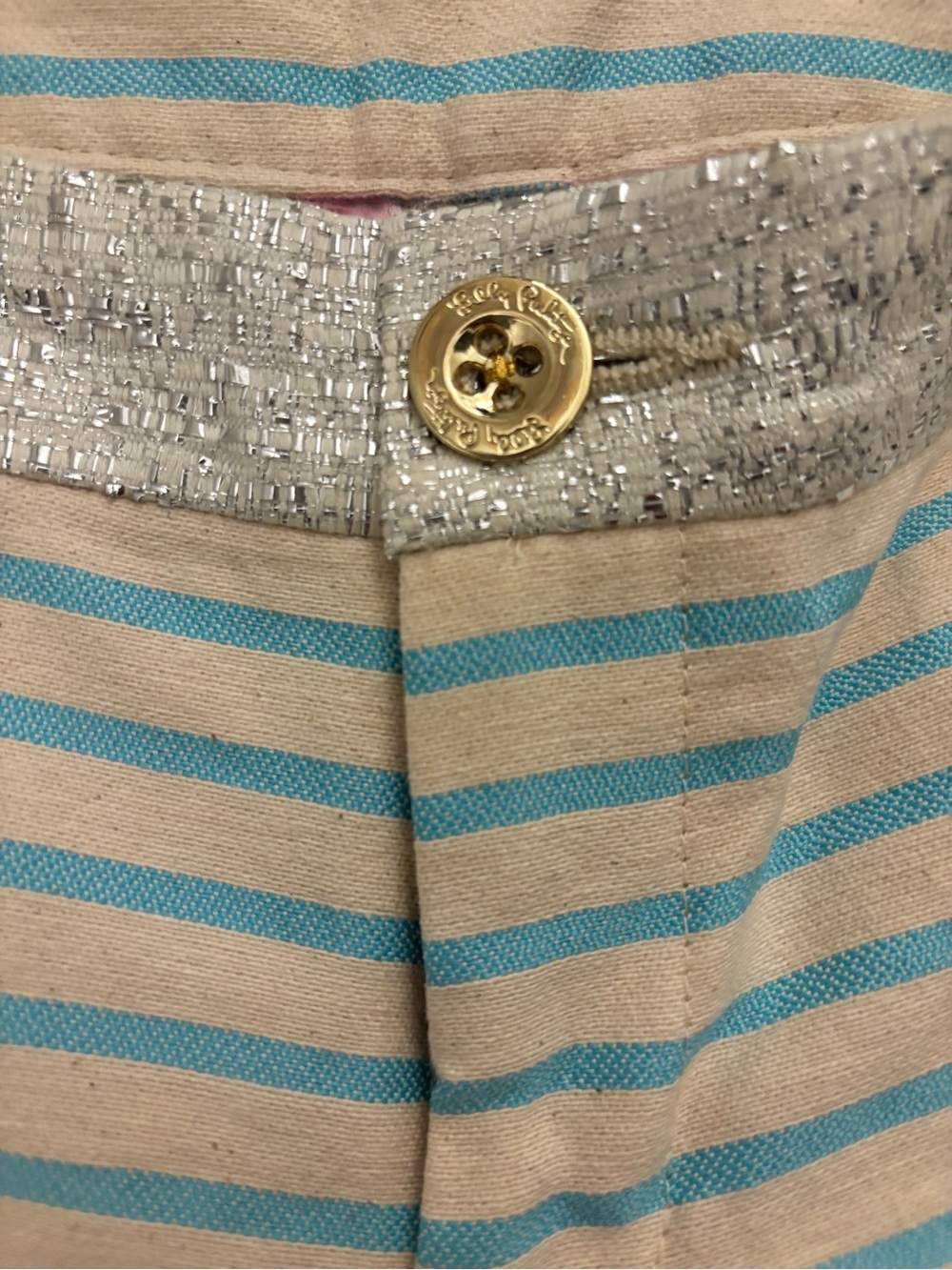 Lilly Pulitzer Blue and Cream Striped Callahan Party shorts 5”